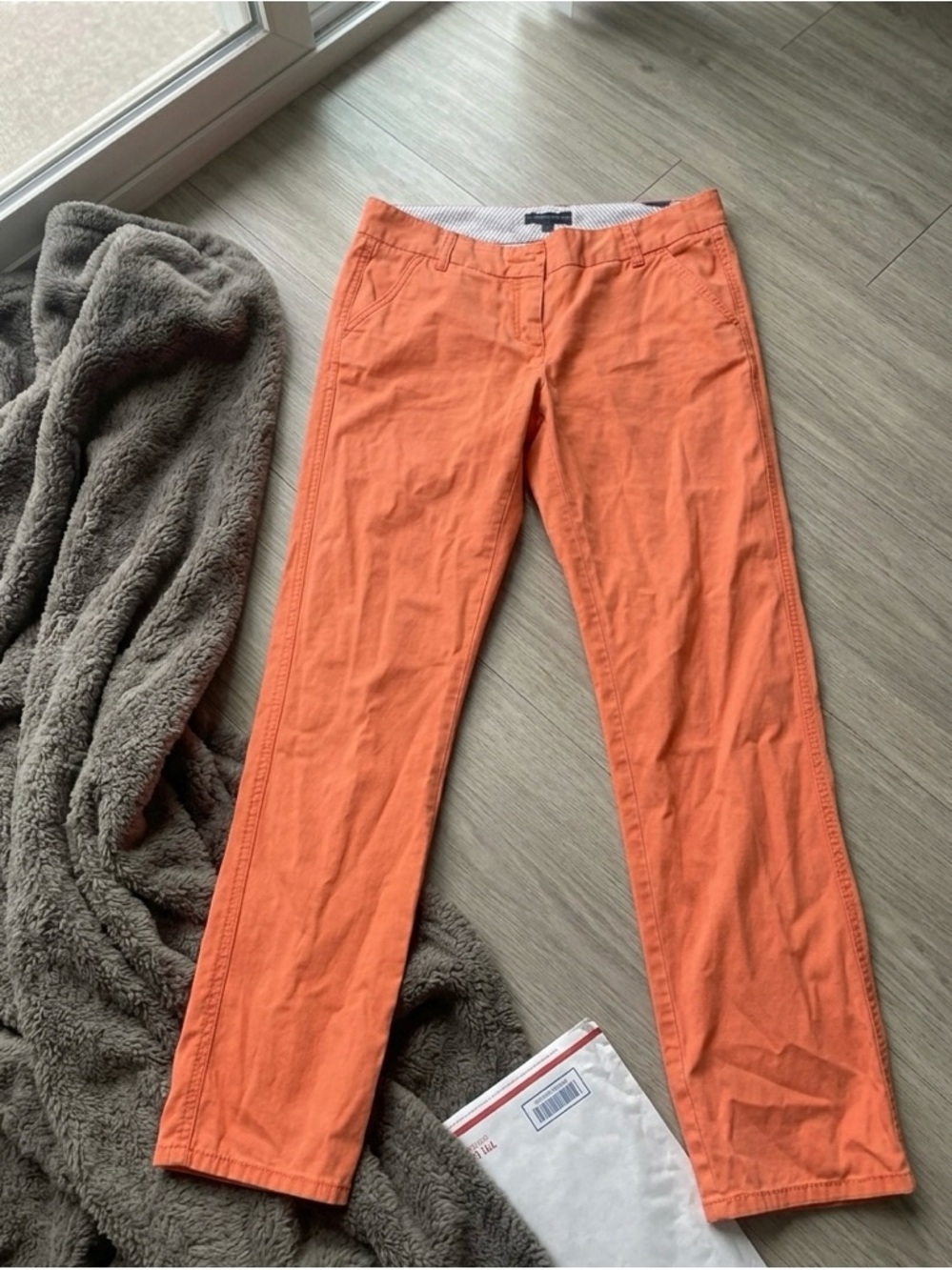 Tommy Hilfiger Chino Pants NWOT Size 2 Orange Coral Straight Leg Preppy Coastal